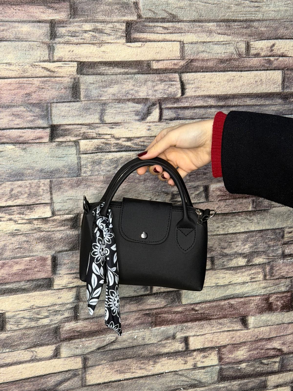 Siyah Fularlı Küçük El Çantası (Ürün No:34)