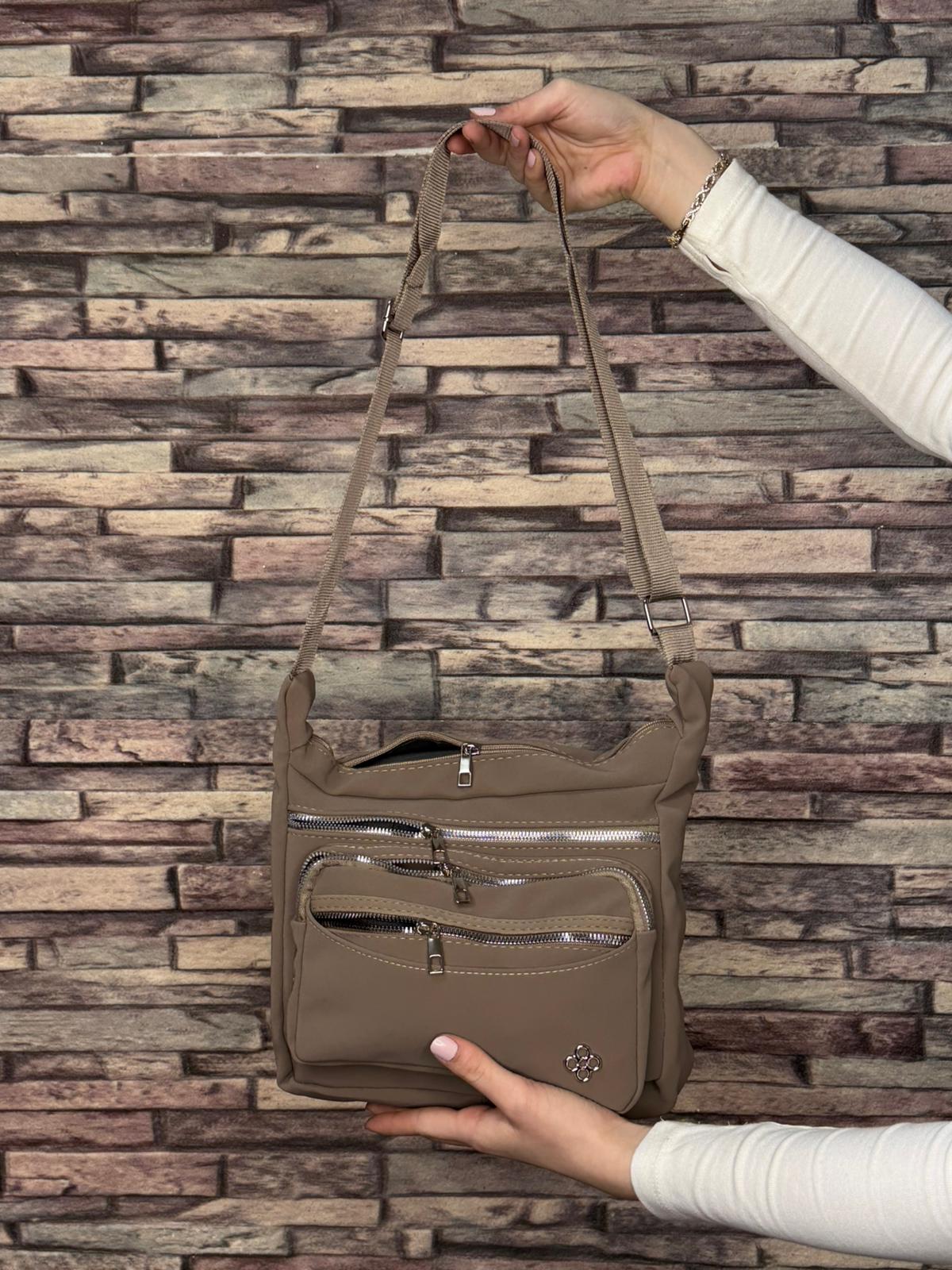 Açık Kahve Çok Gözlü Omuz Çantası (Ürün No:149)