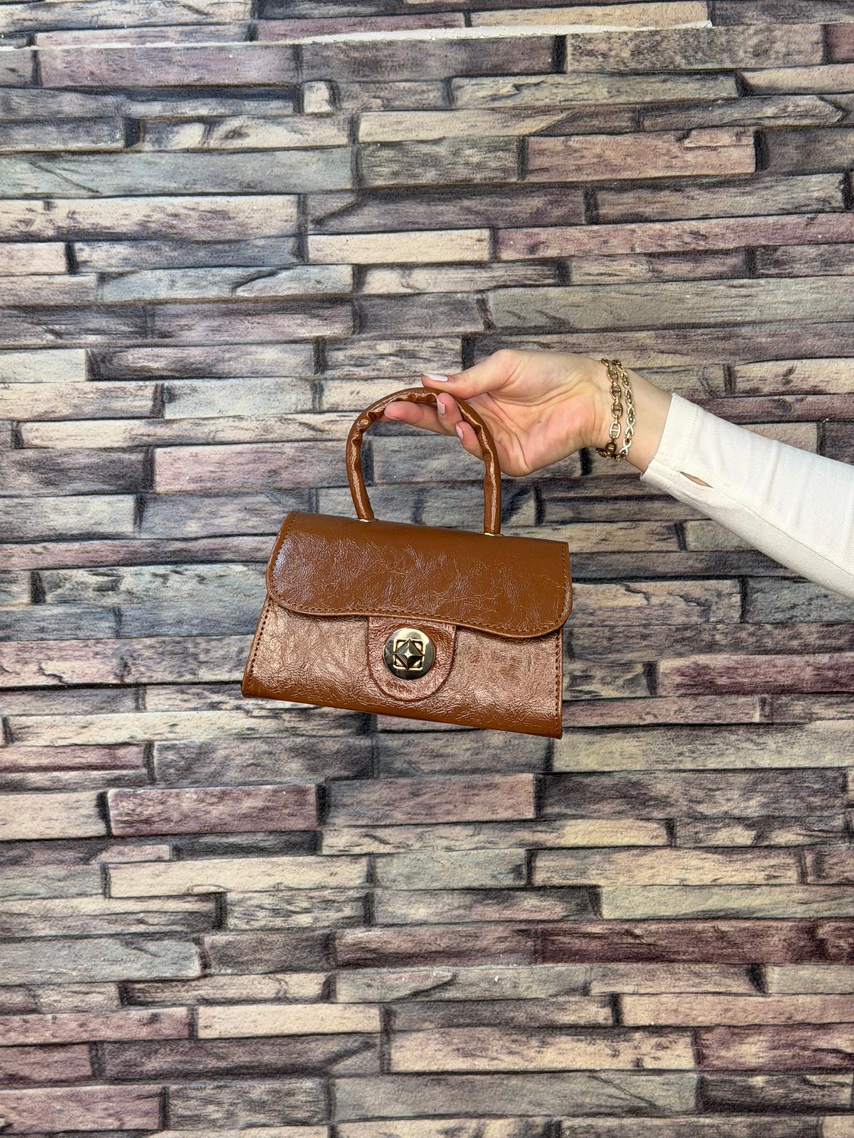 Taba Klasik Tokalı Çanta (Ürün No:130)